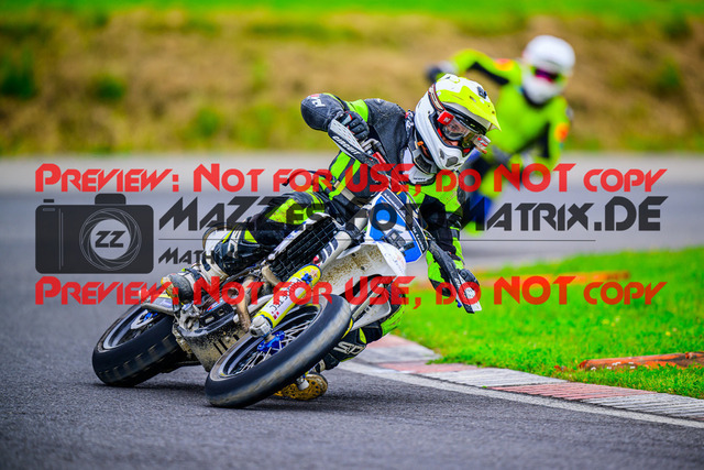 MaZZes_FotoMatrix_240608_6007705_9902 | YOUNGSTER