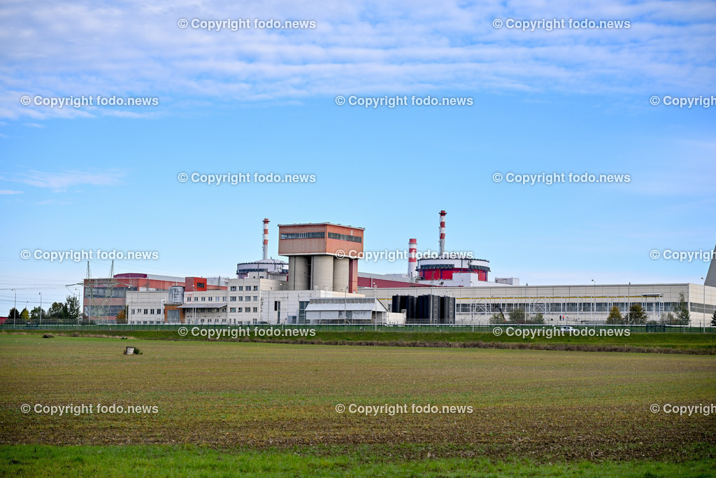 Tschechische Republik_ AKW Temelin_ 14.10.2024-9 | 14.10.2024, Temelin, CZE, AKW Temelin im Bild Atomkraftwerk, Kernkraftwerk, Atomstrom, Strom, Stromproduktion, Stromerzeugung, Atomenergie, Reaktor, Reaktorblock, Kuehlturm, Tschechien, Tschechei, Ceska Republika, Jaderna elektrarna Temelin, JETE, Jihocesky kraj, Suedboemische Region, Tschechische Republik