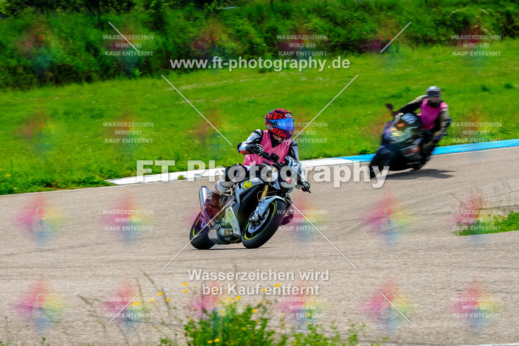 MotoTeam-9966 | Hier findet Ihr Bilder von Touristenfahrten auf der Nürburgring Nordschleife oder von anderen Veranstaltungen die ich besucht habe. Viel Spass beim Durch Schauen 