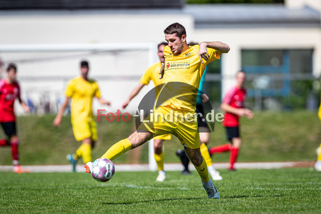 TSV Peißenberg vs SV Münsing-Ammerland | Abstiegs Qualifikationsrunde Kreisliga Gruppe C, TSV Peißenberg vs SV Münsing-Ammerland, 20240511,
Stefan MANNWEILER (SVM 4) in Aktion,
2024-05-11 in Peißenberg (Sportplatz Peißenberg)
Stefan MANNWEILER (SVM 4)
Copyright: WolfgangxLindner www.foto-lindner.de