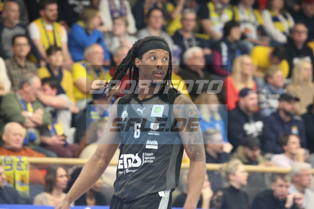 Phoenix Hagen - Nürnberg Falcobns | Courtney Alexander - © Sportfoto-Sale (MK) - Realisiert mit Pictrs.com