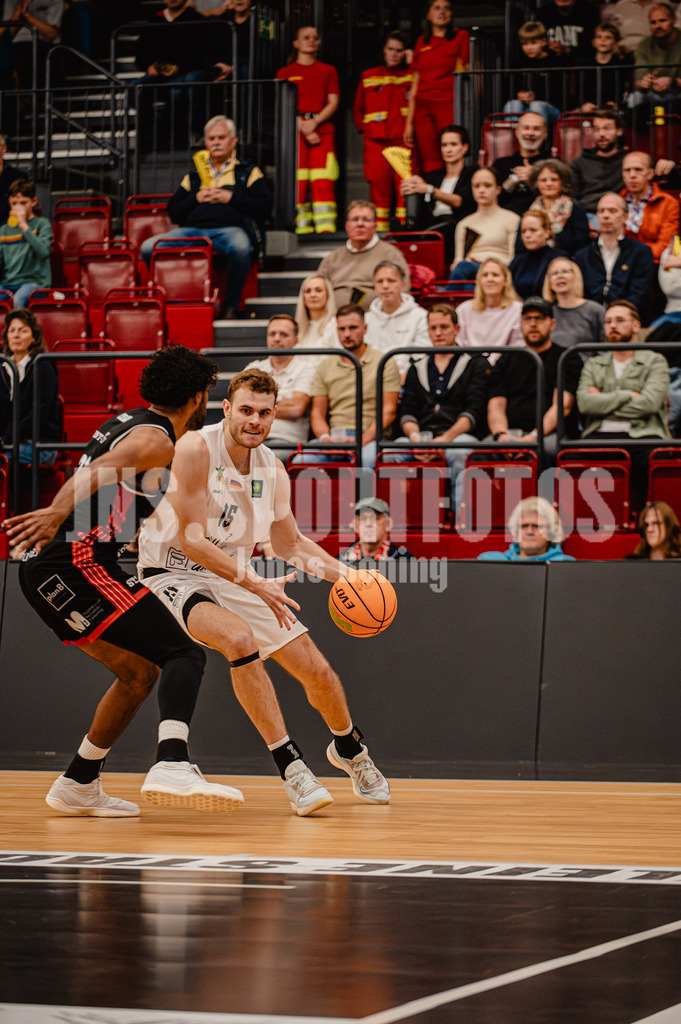 Dragons-24 | jns.sportfotos - Realisiert mit Pictrs.com