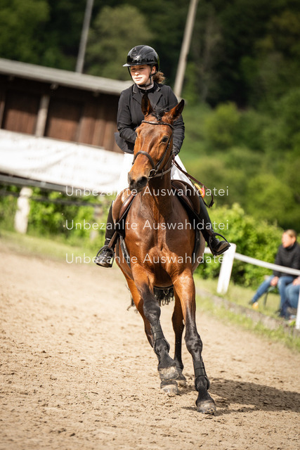 Bad_Meinberg_07830 | saradresslerfotografie - Realisiert mit Pictrs.com