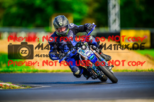 MaZZes_FotoMatrix_240806_6007705_1392 | Fotograf Mathias Schmid
Sportfotograf,
Eventfotograf,
Hochzeitsfotograf,
Portraitfotograf