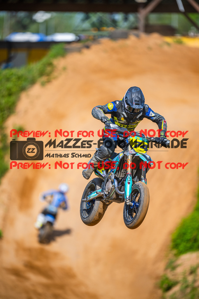 MaZZes_FotoMatrix_240511_6007705_1242 | S1