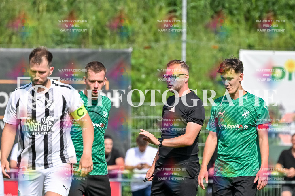 GER, FC Zell - FC Wittlingen, Fussball, Rothaus Bezirkpokal, Finale, Saison 2024/2025, 29.05.2025 | GER, FC Zell - FC Wittlingen, Fussball, Rothaus Bezirkpokal, Finale, Saison 2024/2025, 29.05.2025Foto: TH Fotografie/Thomas Hess