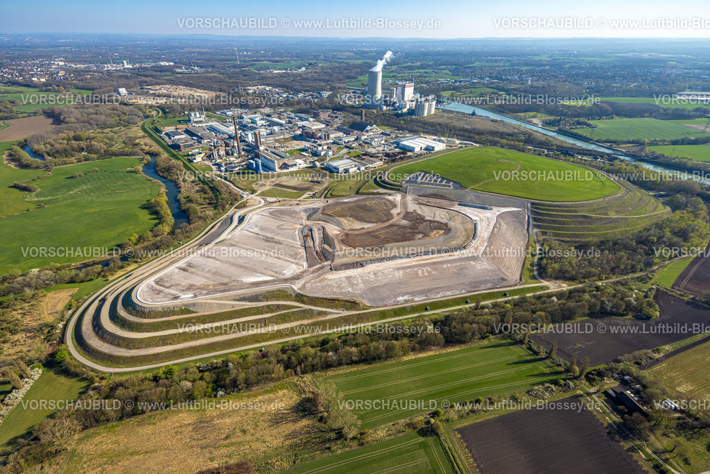 Luenen250404130 | Luftbild, Deponie an der Lünener Straße, Remondis Lippewerk Recyclingzentrum und Trianel Kohlekraftwerk Lünen GmbH, Waltrop, Ruhrgebiet, Nordrhein-Westfalen, Deutschland