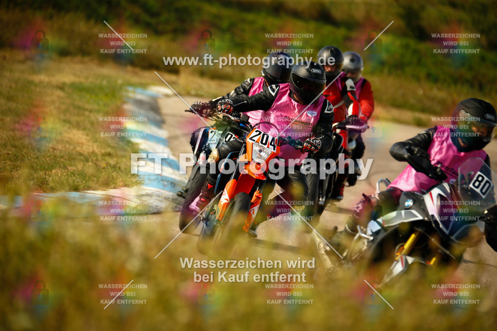 _MOT6604 | Hier findet Ihr Bilder von Touristenfahrten auf der Nürburgring Nordschleife oder von anderen Veranstaltungen die ich besucht habe. Viel Spass beim Durch Schauen 