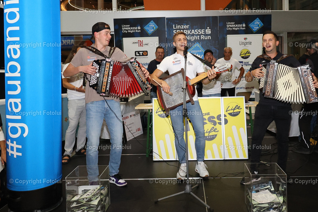 20230928bmmac23075 | bilder, linz, photo, foto, fussball, sport, fotolui, bundesliga