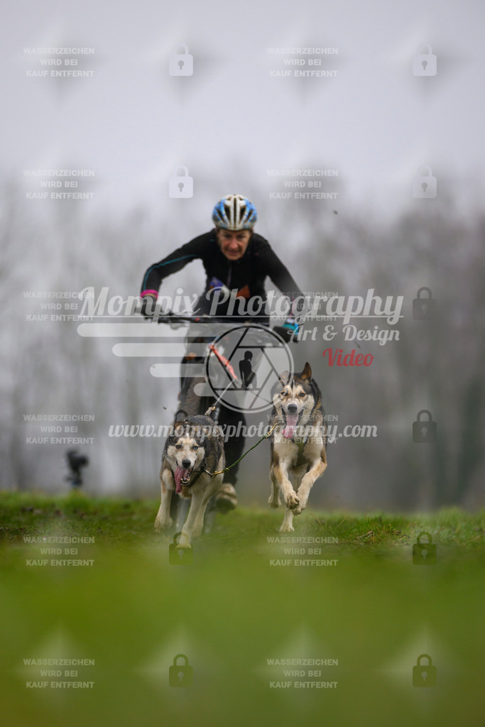 MompixPhotography_CDF2023_FFST_Di_Bike2-13 | PayLife