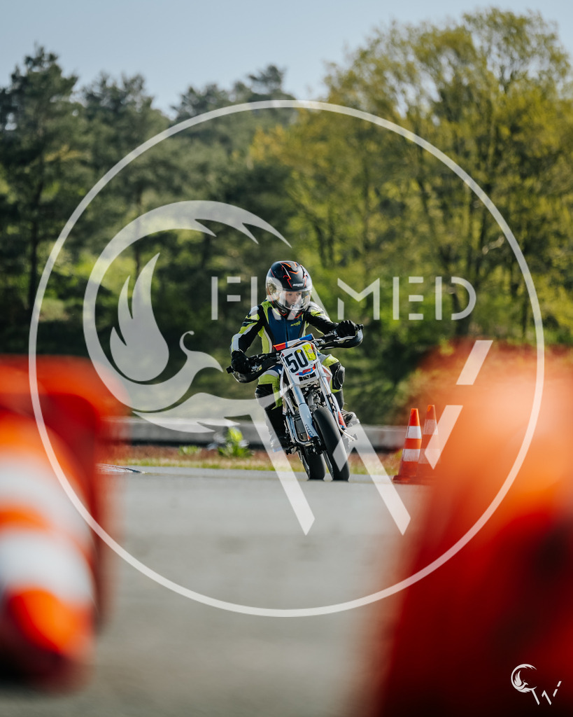 50-9 | cw-framed