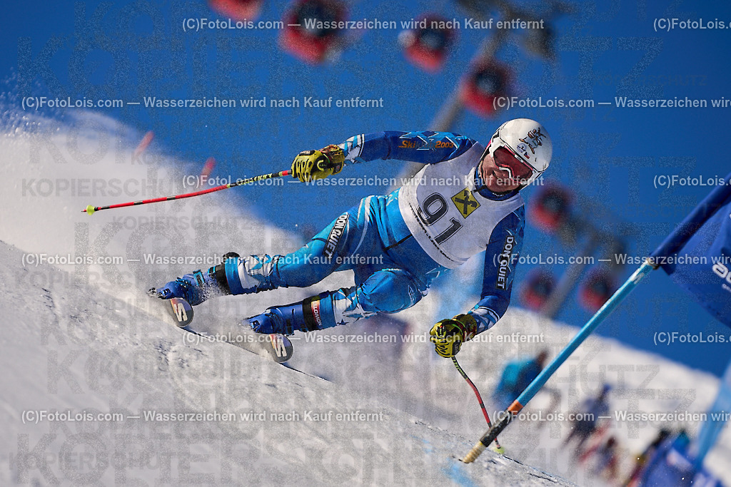 ALP3108_MASTERS-Cup_GS-B Herrn_Fer Martin | (C)FotoLois.com, Alois Spandl. FIS Masters-Cup Wildschönau, Giant Slalom auf der Piste Schatzberg GS, Siegerehrung auf dem Dorfplatz Niederau, Sa 13. Januar 2024.