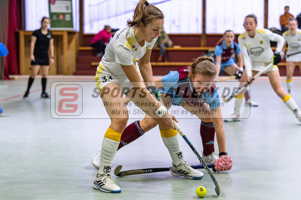 SM_20240114-D5A_1181 | 1.Bundesliga Hallenhockey  (W) UHC - HTHC / 2:5 (1:2)