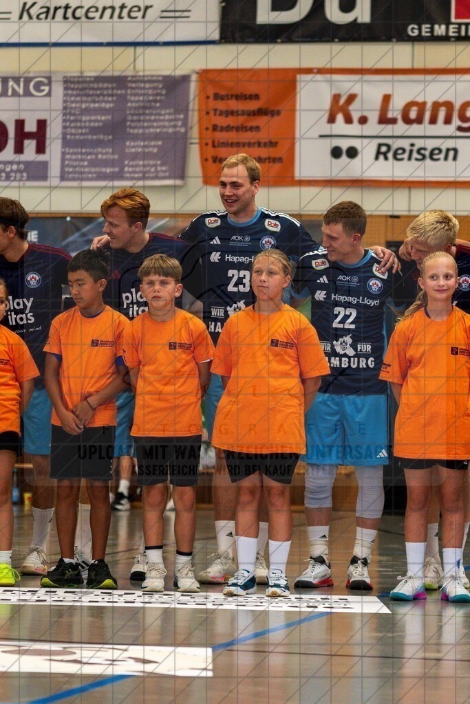 IHC 2026 - Handball-Club Hamburg vs. HØJ Elite | Einar Olafsson (Handball-Club Hamburg #23); IHC 2026 - Handball-Club Hamburg vs. HØJ Elite am 07.08.26 in Sporthalle KGS, Schneverdingen - Realisiert mit Pictrs.com
