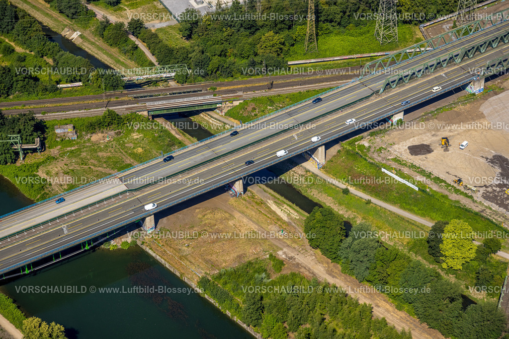 Herne230702355 | Luftbild, Bauarbeiten an der Emschertalbrücke der  Autobahn A43, Rhein-Herne-Kanal, Emscherbrücke Köln-Mindener Eisenbahn, Baukau, Herne, Ruhrgebiet, Nordrhein-Westfalen, Deutschland