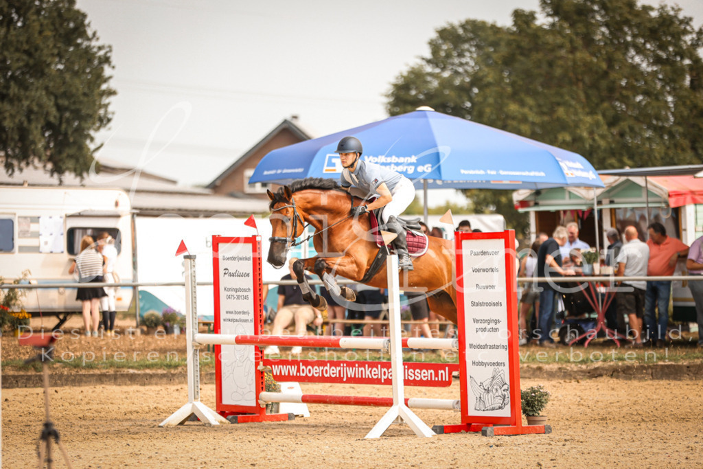 27.SaSpMA00175 | Leoni Ertmer Photography - Realisiert mit Pictrs.com