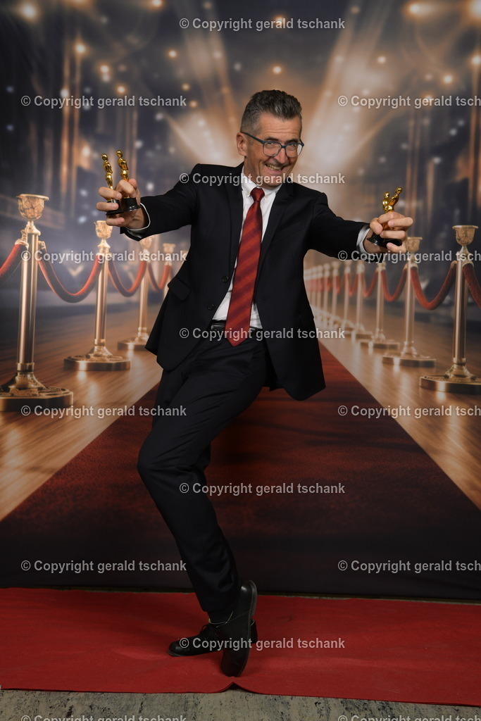 MT1_5326 | Wählen Sie hier bitte Ihr bestes Foto aus, mit diesem Bild wird Ihr Set produziert. Sollten Sie kein Bild wählen oder mehrere suchen wir das Beste aus!