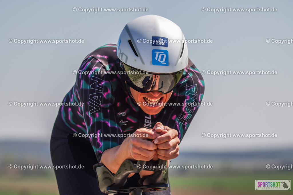 368A2656 | Neusiedlersee Radmarathon 2026@sportshot_your_pictrs #yourpictures#roadtowm2029 #nrm #neusiedlerseeradmarathon #neusiedlersee #neusiedlerseetourismus #burgenland #mörbisch #nrm26 #burgenlandtourismus #voglundco #poweredbyburgenlandtourismus #radsport #rad #marathon #ucigranfondo #visitburgenland #ucigranfondoworldseries
