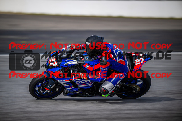 MaZZes_Fotomatrix_20240316_6021986_3845 | Fotograf Mathias Schmid
Sportfotograf,
Eventfotograf,
Hochzeitsfotograf,
Portraitfotograf