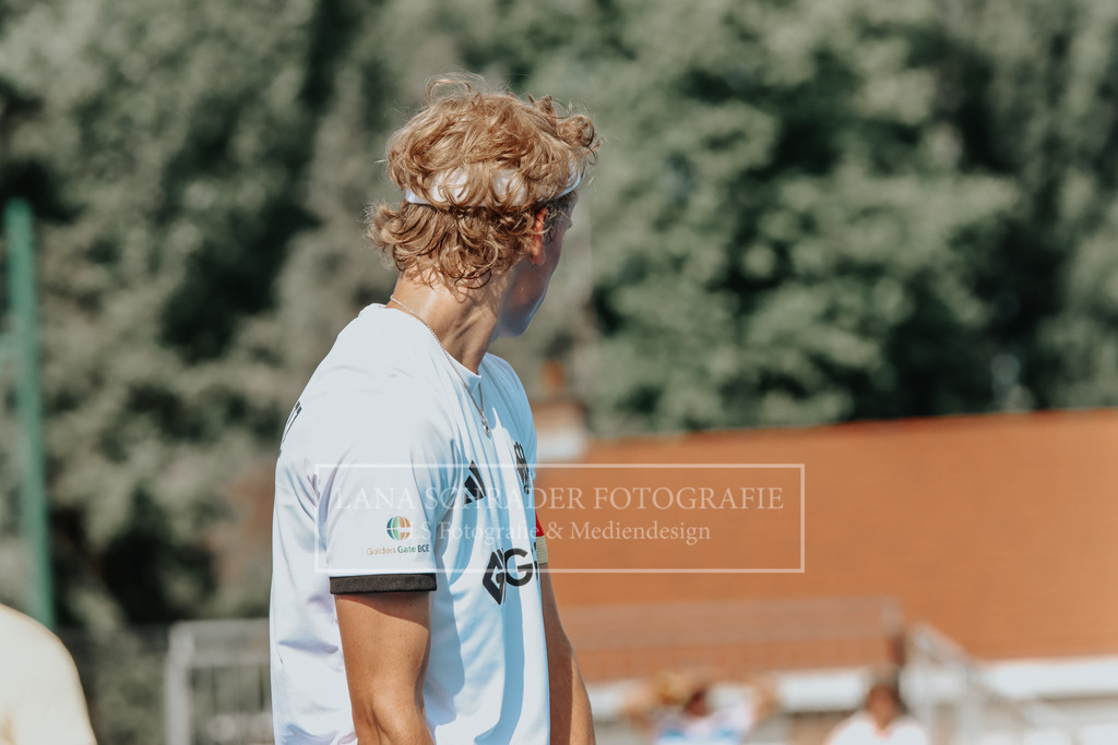 U18_EM_BOYS_HF1_GER-BEL_18.07.25_Lille (256 von 900) | lanaschraderfotografie - Realisiert mit Pictrs.com