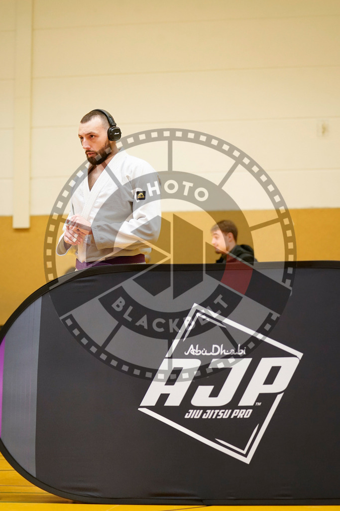 20240203PBB06389 | Fighters compete during the Brazilian Jiu-Jitsu Championship of the AJP Tour in Maintal by Frankfurt am Main, Germany, on February 2, 2024.