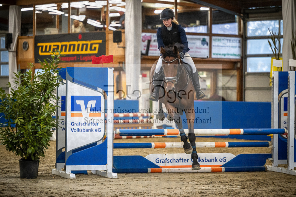DOS_0324 | Entdecke hochwertige Reitturnierfotos von Foto Oger. Professionell, emotional und authentisch – jetzt Lieblingsmomente im Shop bestellen.Deutschlandweite Turnierfotografie. - Realisiert mit Pictrs.com