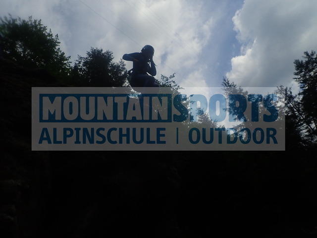 P1040344 | Bestelle die Bilder deines Berg- oder Wasser-Abenteuers mit Mountain Sports bequem von zu Hause aus direkt über unseren Online Fotoshop von pictrs.com. - Realisiert mit Pictrs.com