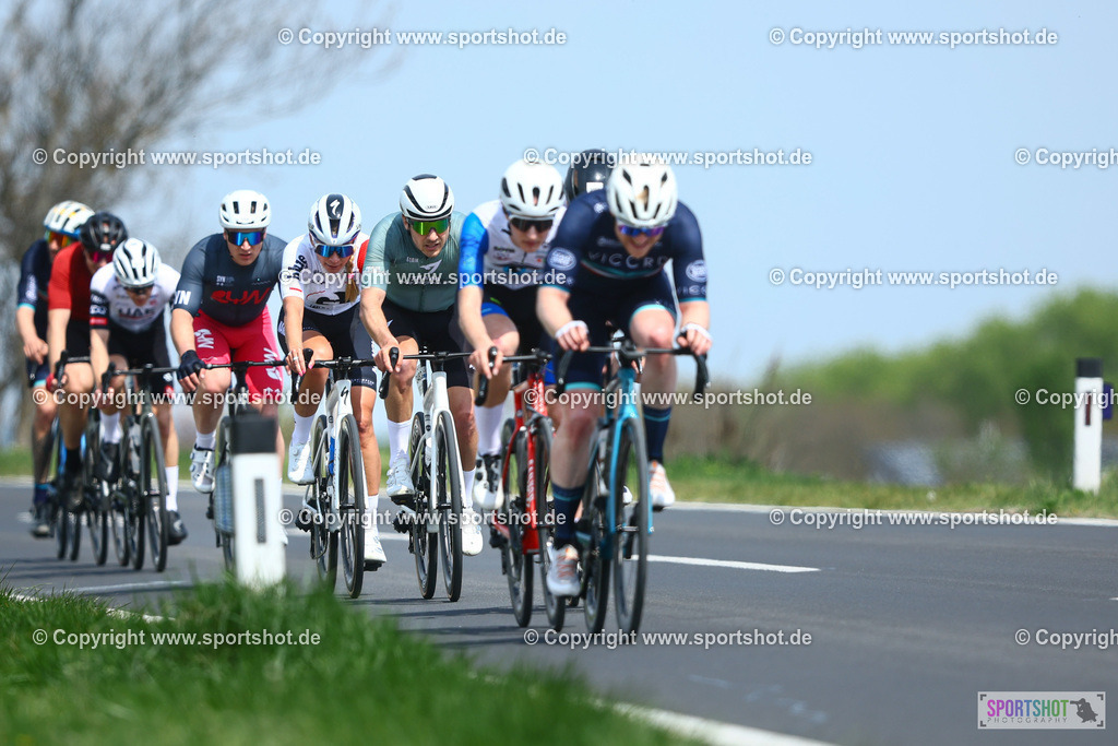 460_TRA55676 | Neusiedlersee Radmarathon 2026@sportshot_your_pictrs #yourpictures#roadtowm2029 #nrm #neusiedlerseeradmarathon #neusiedlersee #neusiedlerseetourismus #burgenland #mörbisch #nrm26 #burgenlandtourismus #voglundco #poweredbyburgenlandtourismus #radsport #rad #marathon #ucigranfondo #visitburgenland #ucigranfondoworldseries