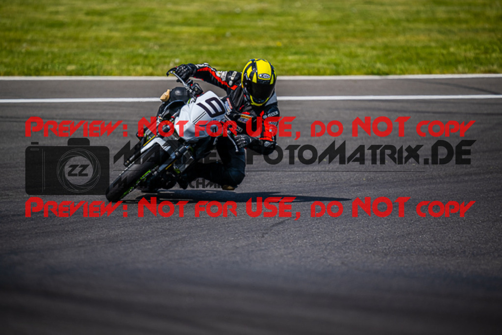 MaZZes_FotoMatrix_220507_98655 | Fotograf Mathias Schmid
Sportfotograf,
Eventfotograf,
Hochzeitsfotograf,
Portraitfotograf