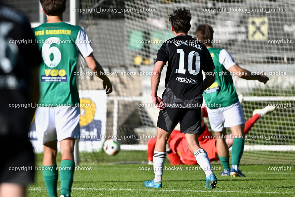 WSG Radenthein vs. URC Thal Assling | #10 Julian Jakob Moser URC Thal Assling, Tor URC Thal Assling, WSG Radenthein vs. URC Thal Assling, WSG Radenthein vs. URC Thal Assling am 30.05.2025 in Radenthein (Sportplatz Radenthein), Austria, (Photo by Bernd Stefan)