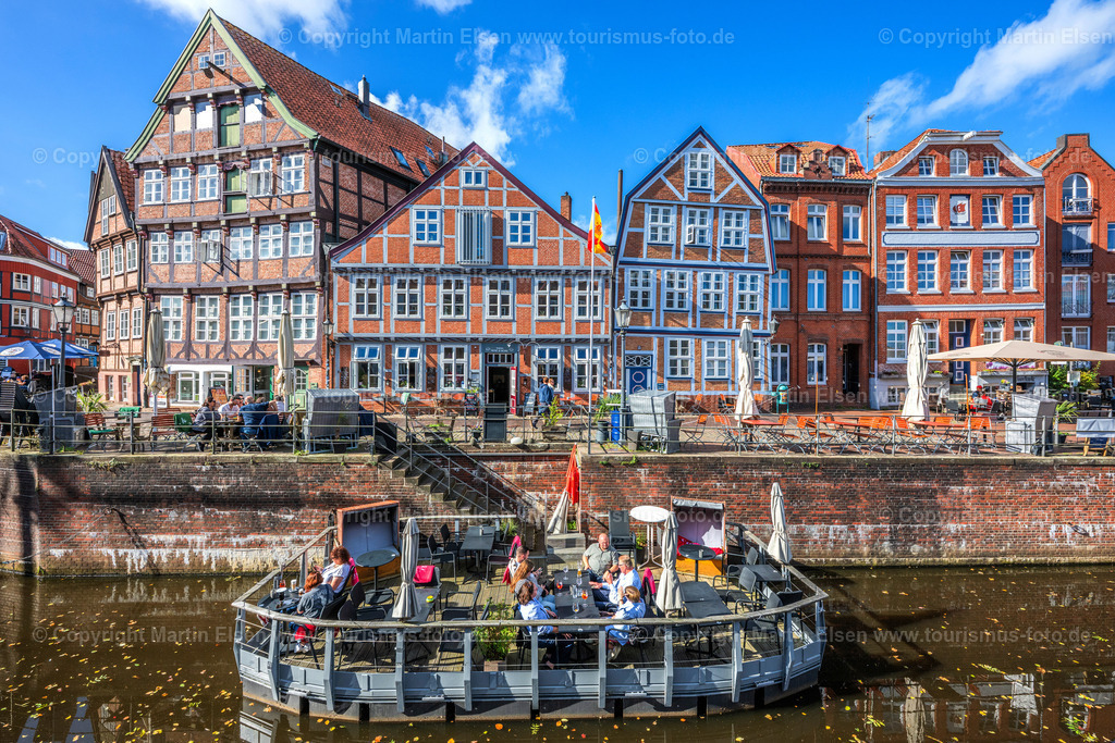 Stade Fischmarkt Hafen Herbst_ELS_7923041026 | Fotos aus den Touristenorten aus Norddeutschland. - Realisiert mit Pictrs.com