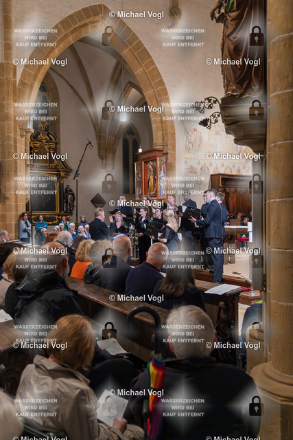 TAM25_K.07__Michael-Vogl_004_5278 | Tage Alter Musik Regensburg K.07 Nachtkonzert Dominikanerkirche St. Blasius Tenebrae Choir (Großbritannien) Palestrina 500 – a cappella Nigel Short Leitung Foto: Michael Vogl