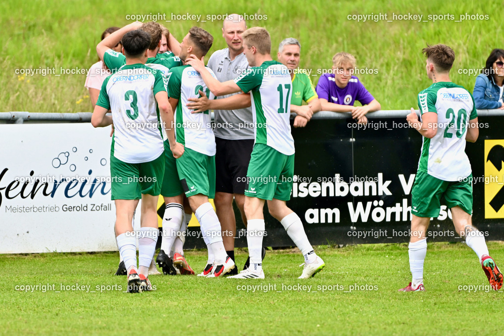 ATUS Velden vs. VST Völkermarkt | Jubel VST Völkermarkt, #3 Marcel Horwath VST Völkermarkt, #6 Lukas Ladinig VST Völkermarkt, #21 Oliver Kuester VST Völkermarkt, Tormann Coach VST Völkermarkt Andreas Kuster, ATUS Velden vs. VST Völkermarkt, ATUS Velden vs. VST Völkermarkt am 30.05.2024 in St. Egyden (Sportpark St. Egyden), Austria, (Photo by Bernd Stefan)