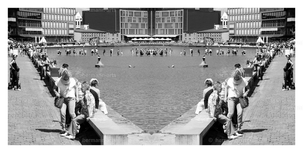 Hermann-Arts_Spiegelbilder_018 | Photo Foto Kunst Art schwarzweiss Bilder Rheine Münster Berlin Blumen 