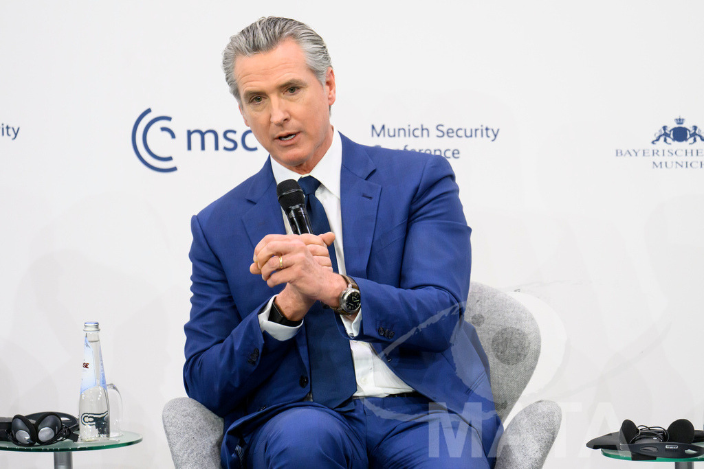 _DWA6328 | MATA IndoCon - Realisiert mit Pictrs.com