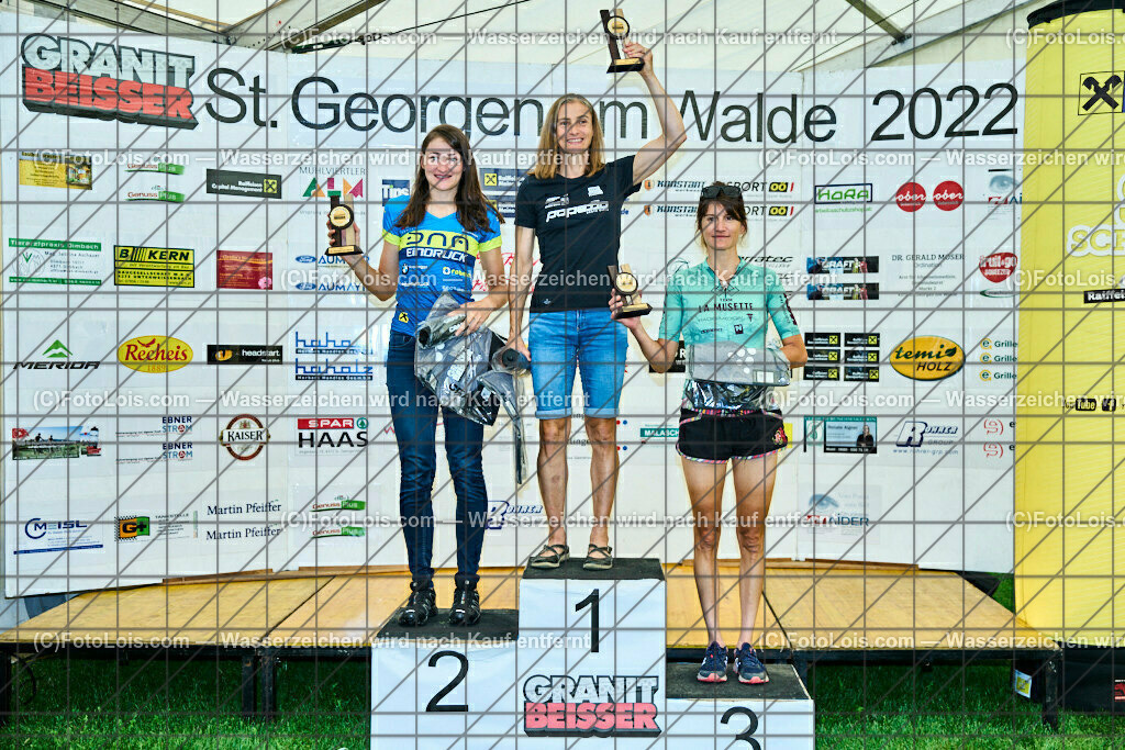 ALP7977_GRANITBEISSER_Siegerehrung_Extreme | (C)FotoLois.com, Alois Spandl, 28. GRANITBEISSER Mountainbike-Marathon in St. Georgen am Walde, Sa 3. Sept. 2022.