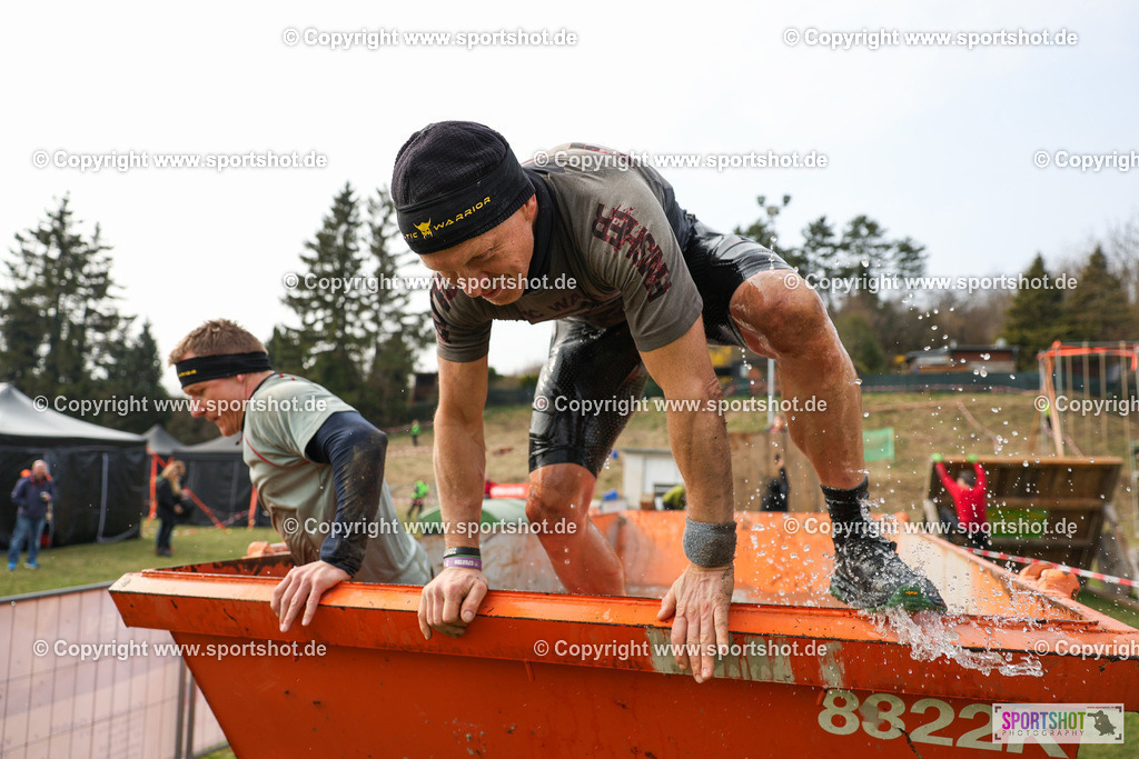LUR_2396 | Rund um das Thema Sport-Event-Fotografie & individuelle Teilnehmerfotos. Jeder Teilnehmer wird fotografiert.