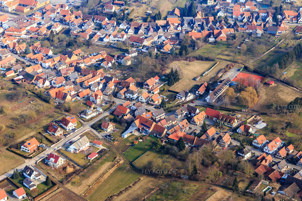 Luftbild: Rue des Prés in Seebach im Bundesland Bas-Rhin in Frankreich. – Foto: IMG_096904.jpg vom 19.02.2017 durch Werner Riehm/FLY-FOTO.de – Auflösung des Originals: 5386 x 3591 px