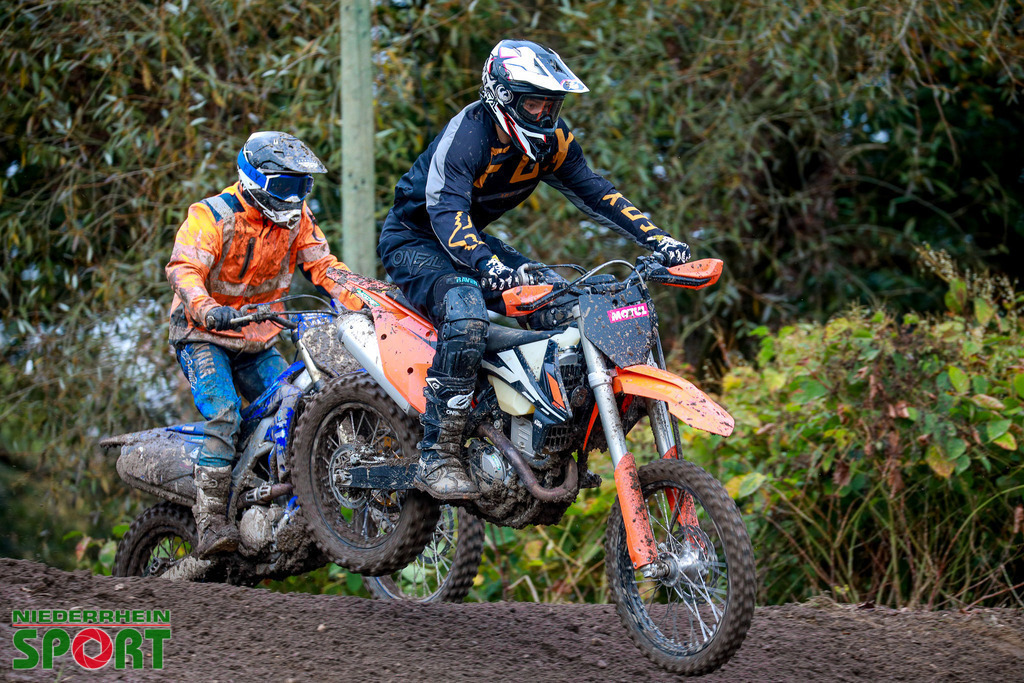 OpenTrack2024_Sonntag_Hobbyfahrer_021 | Bildergalerie von Sport-Ereignissen aber auch von weiteren spannenden Dingen - nicht nur vom Niederrhein. In Anlehnung an den bekannten Spruch von Hanns Dieter Hüsch heißt das Motto: "Niederrhein ist überall".  - Realisiert mit Pictrs.com