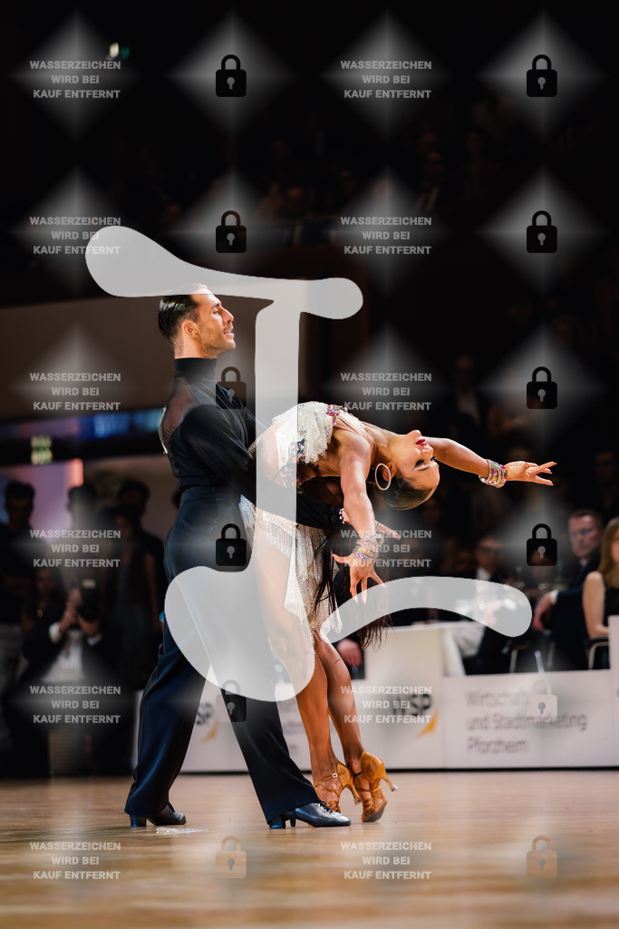 Goldstadtpokal 2025 - WDSF World Open Latin 6th (23) Tomer Zveniatsky _ Elizaveta Pustornakova (Israel)-2025-01-25-2091 | Webshop for digital downloads and prints of dance sport, event & show photographer Julian Link - Realisiert mit Pictrs.com
