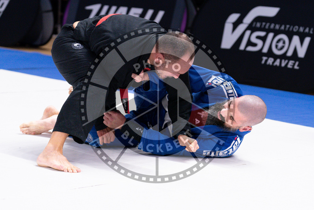 20241013PBB5210 | Athletes compete during the AJP Tour Europe Continental Jiu-Jitsu Amateurs & Masters Championship on October 13, 2024 in Almere near Amsterdam, Netherlands. © Chiara Dazi / photoblackbelt