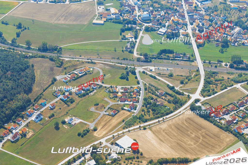 Luftbild von  Oberdachstetten - Luftaufnahme wurde 2015 von https://frankenair.de mittels Flugzeug (keine Drohne) erstellt - die Geschenkidee