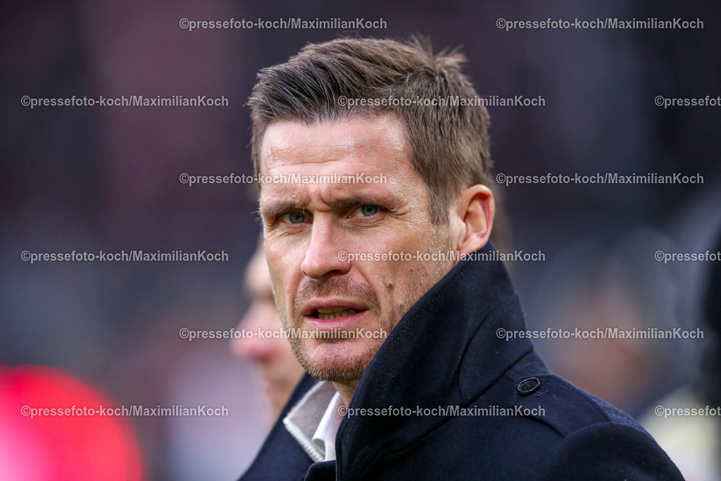 BVB23112401012 | 23.11.2024, Borussia Dortmund - SC Freiburg, 1. Fußball Bundesliga, 11. Spieltag, Signal Iduna Park, Saison 2024 2025: Sebastian Kehl (Sportdirektor BVB)DFB regulations prohibit any use of photographs as image sequences and or quasi-video.