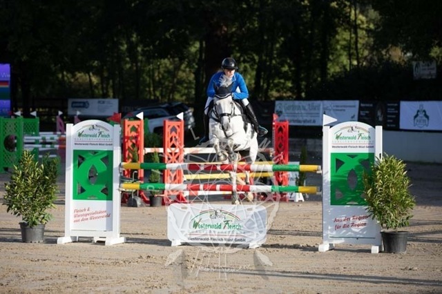 2B4A0937 | pixelfaenger - Realisiert mit Pictrs.com