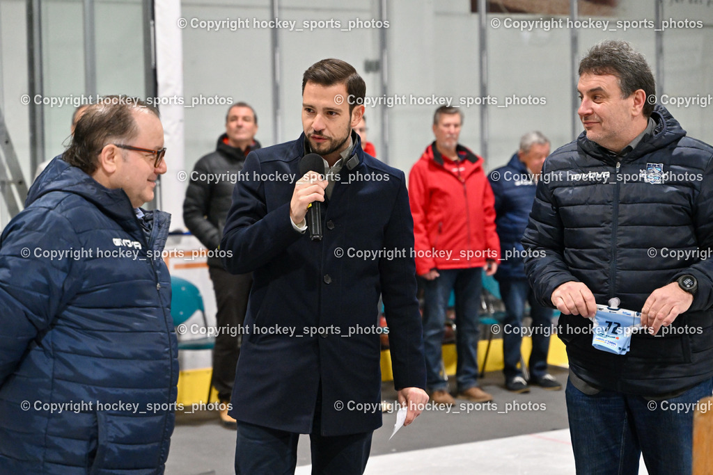 ESC Soccerzone Steindorf 50 Jahr Feier 26.2.2023 | Sportlicher Leiter ESC Steindorf Armin Rac, Landtagsabgeordneter Kärnten Sebastian Schuschnig, Obmann ESC Steindorf Hans Tschernutter