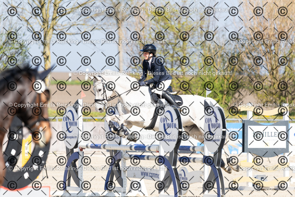 CL5A5311 | Emilia Reinking Fotografie - Realisiert mit Pictrs.com