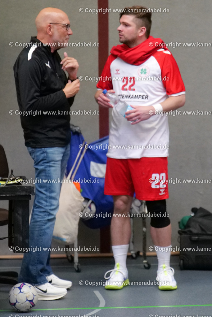 Handball : Verbandsliga Herren: TB Oberhausen - RW Oberhausen  am 12.04.2026 in Oberhausen. | Handball : Verbandsliga Herren: TB Oberhausen - RW Oberhausen  am 12.04.2026 in Oberhausen. - Realisiert mit Pictrs.com