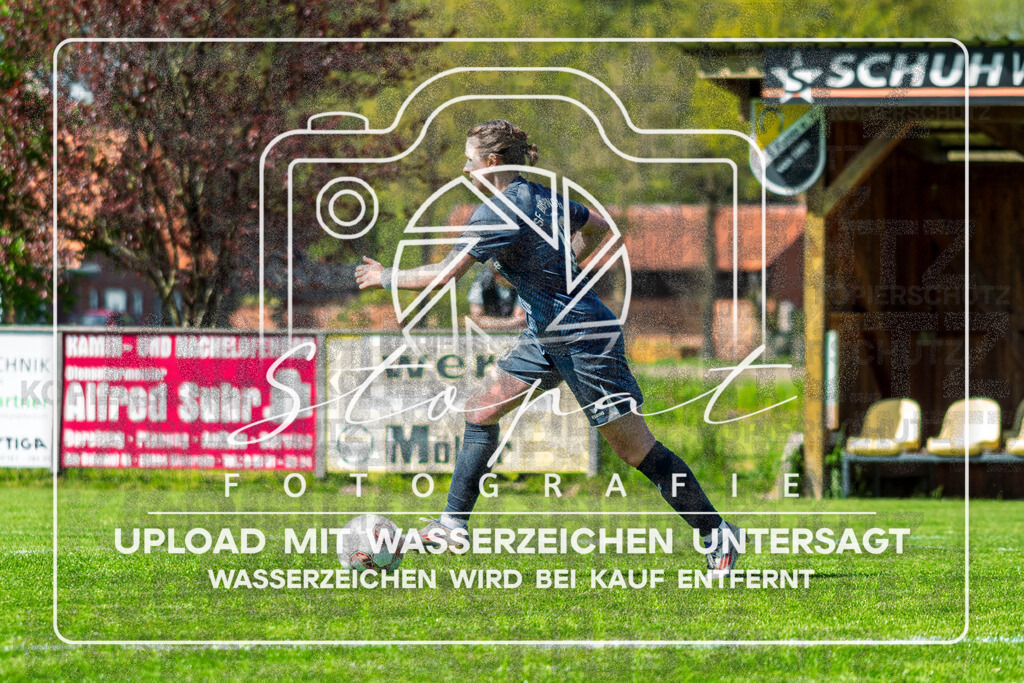 Kreisliga Damen HKCE - SG Fulde vs. Sportfreunde Bispingen | Rike Hartig (Sportfreunde Bispingen #18); Kreisliga Damen HKCE - SG Fulde vs. Sportfreunde Bispingen am 26.04.2026 in Zentralstadion, Fulde - Realisiert mit Pictrs.com