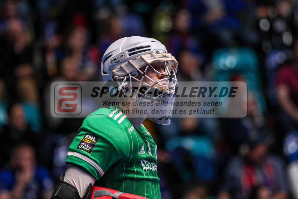 MJ_20230204-HTHC-MHC-M-42 | Lukas Stumpf (Mannheimer HC #4), Harvestehuder THC - Mannheimer HC am 4.2.2023 in der Ballsporthalle, Frankfurt am Main