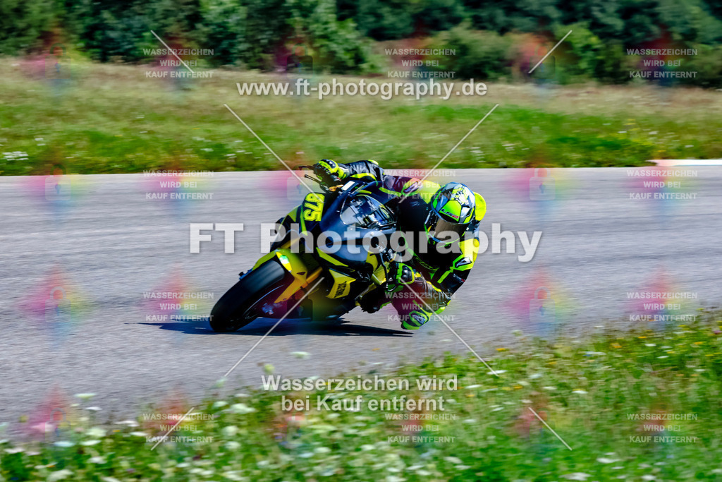 _TOU4099 | Hier findet Ihr Bilder von Touristenfahrten auf der Nürburgring Nordschleife oder von anderen Veranstaltungen die ich besucht habe. Viel Spass beim Durch Schauen 